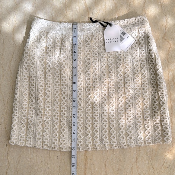 NWT English Factory Velvet Embellished Mini Skirt. M - Picture 10 of 12